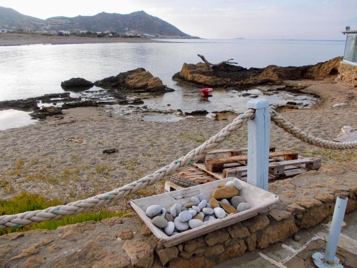Nyfes Traditional Boutique Faltaina Skyros Exterior foto