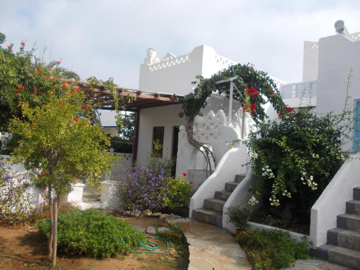 Nyfes Traditional Boutique Faltaina Skyros Exterior foto